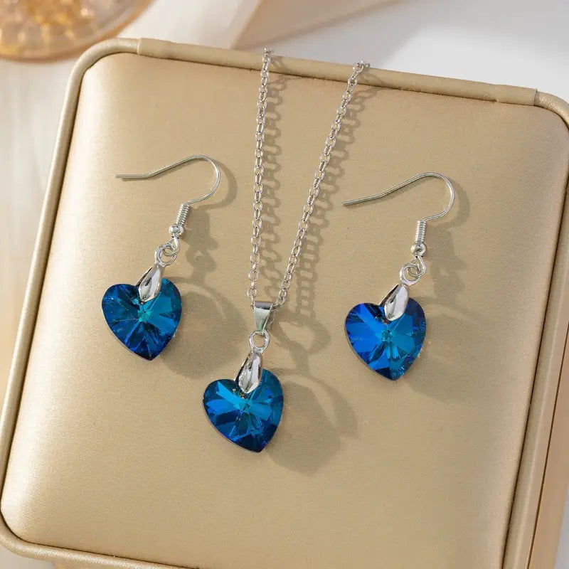 Lenora Caerwyn Schmuckset