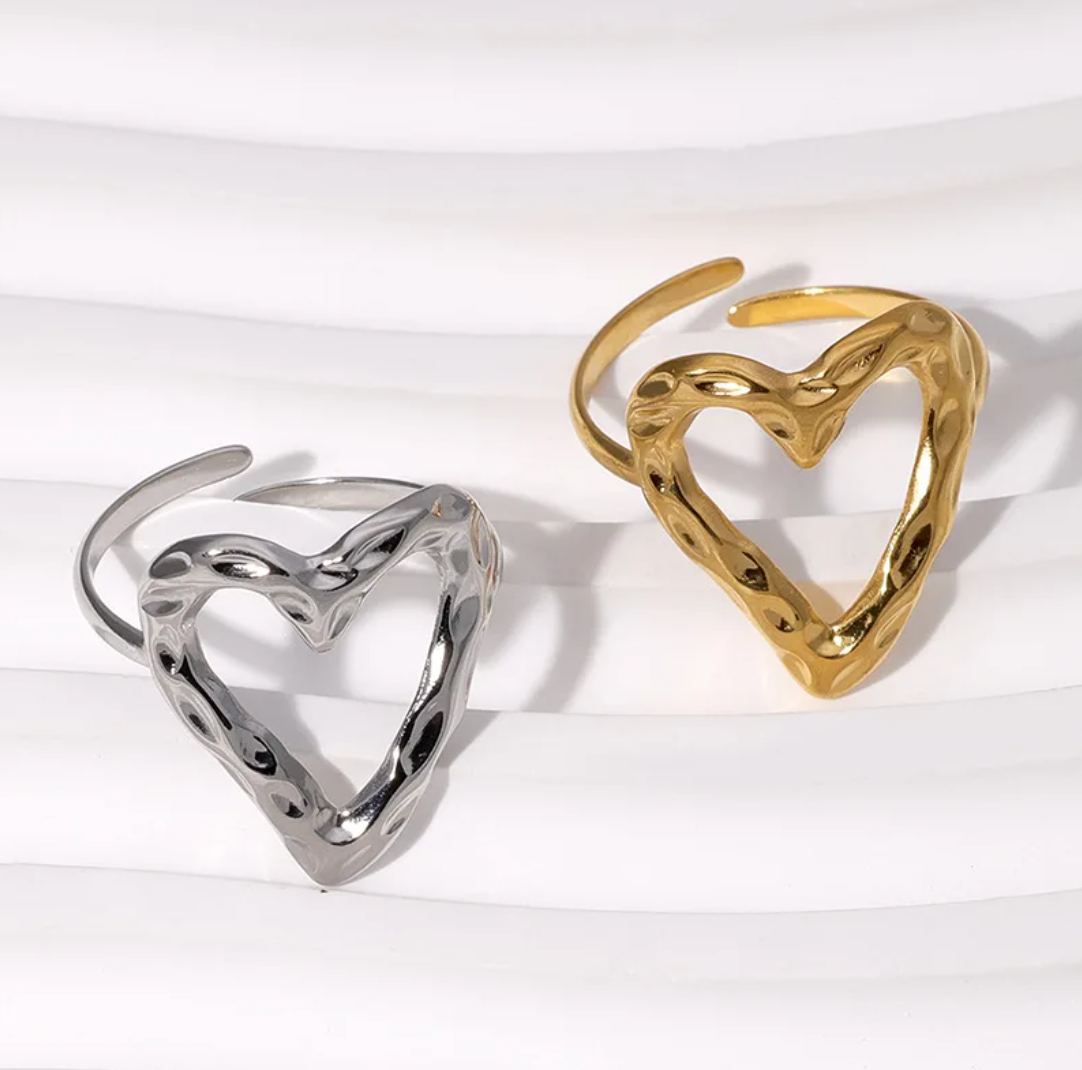 Ring mit böhmischem Herz aus 925er Sterlingsilber