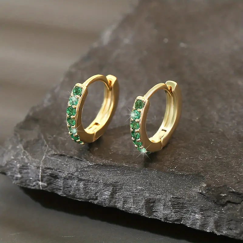 Küstennah inspirierte goldene Tropfenohrringe