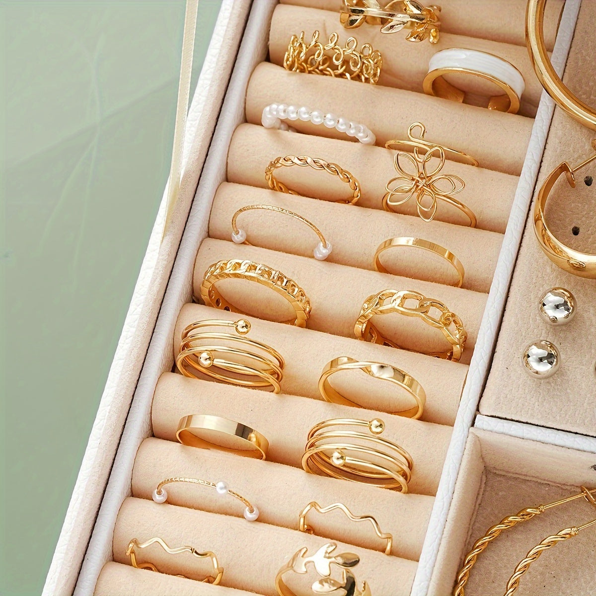 Elegantes Schmuck Set 86-teilig auf 50 Stk Limitiert