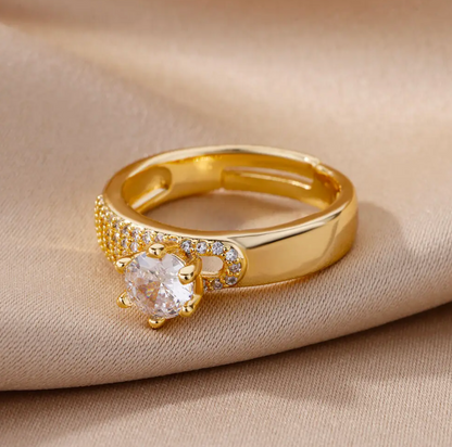 18 Karat vergoldeter Ring mit Queen Stone