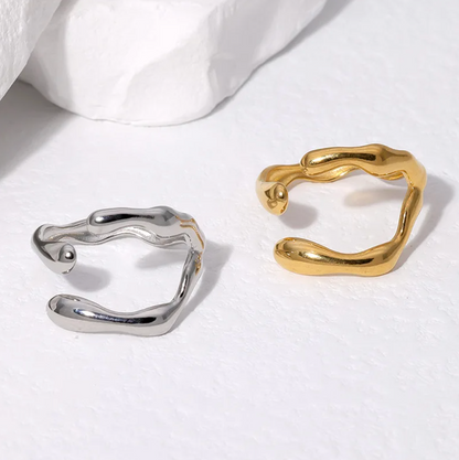 Unregelmäßiger Ring im böhmischen Stil aus 925er Sterlingsilber