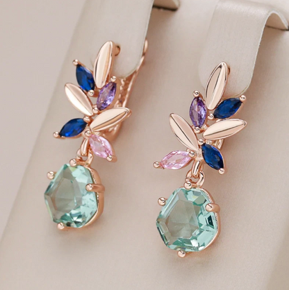 Aquamarinblumen-Set mit 18 Karat Roségoldplattierung