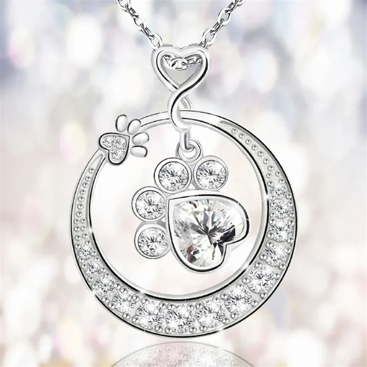 MALIA – Elegante Pfoten-Halskette aus 925er Sterlingsilber mit funkelnden Zirkonia für stilvolle Akzente