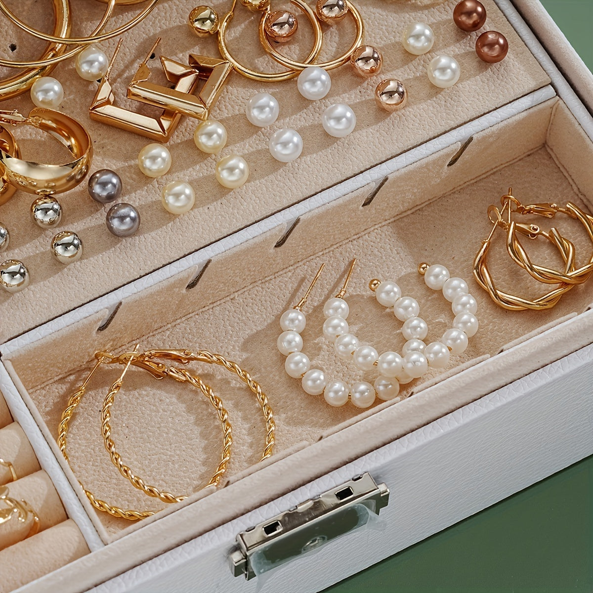 Elegantes Schmuck Set 86-teilig auf 50 Stk Limitiert
